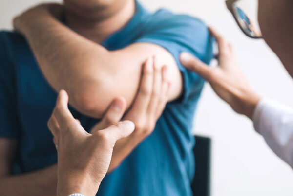 workplace injuries, 10 most common workplace injuries, elbow injury