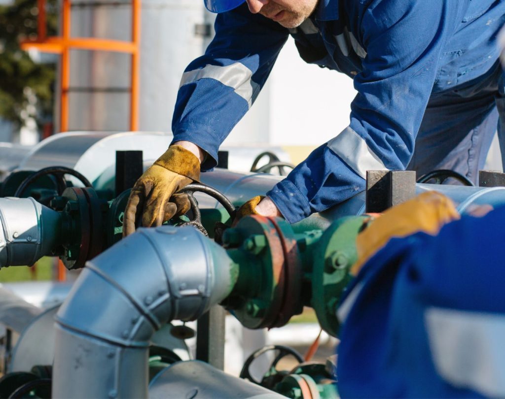 Oil and gas teams often work across multiple sites