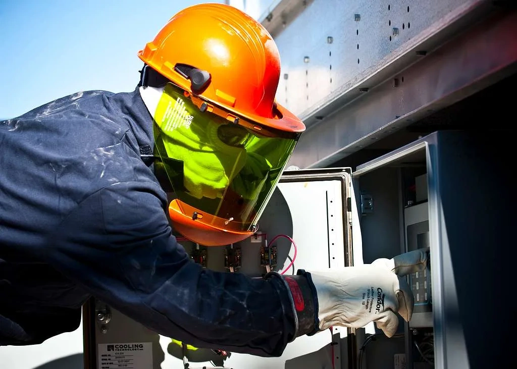Arc flash protection PPE